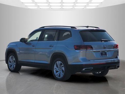 Used 2022 Volkswagen Atlas SE image 6