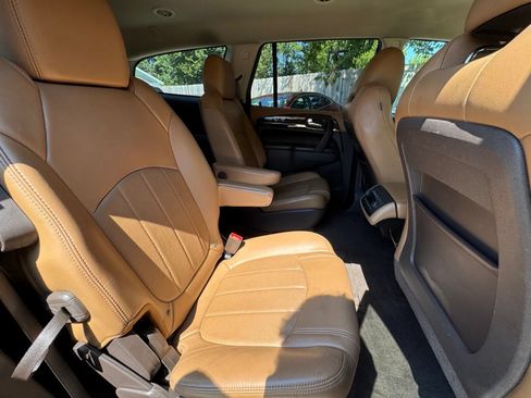 Used 2013 Buick Enclave Leather AWD/4WD image 29