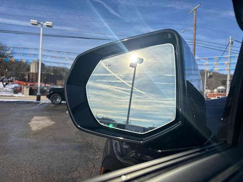 Used 2026 Chevrolet Tahoe Premier image 10