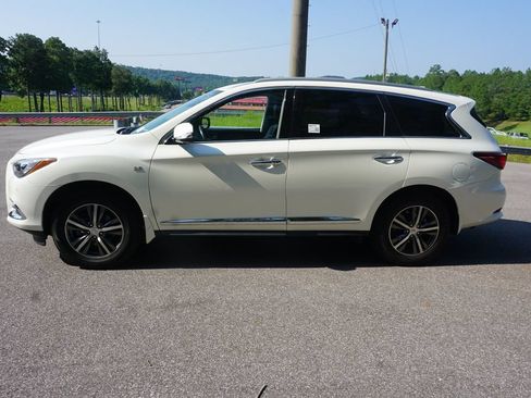 Used 2019 INFINITI QX60 Luxe w/ Essential Package FWD image 21