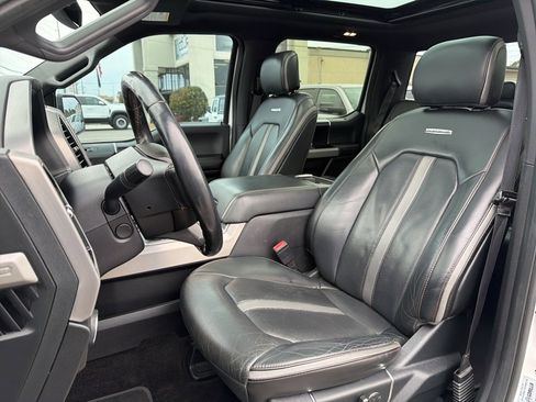 Used 2018 Ford F150 Platinum w/ Equipment Group 701A Luxury image 33