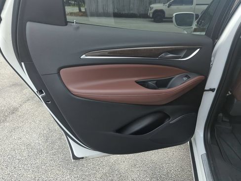 Used 2020 Buick Enclave Avenir w/ LPO, Floor Liner Package FWD image 30