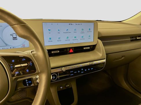 Used 2024 Hyundai Ioniq 5 SEL image 26