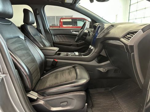 Used 2024 Ford Edge ST-Line AWD/4WD image 14