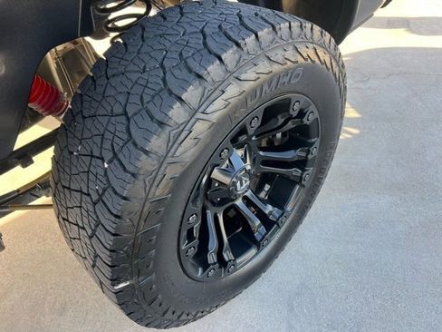 Used 2017 RAM 1500 Sport w/ Convenience Group image 8