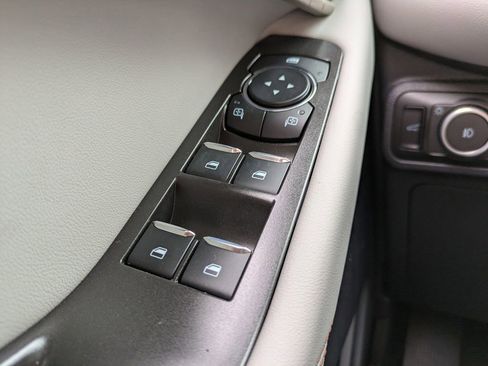 New 2026 Ford Explorer Active w/ Active Comfort Package RWD image 28