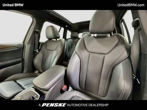 Used 2024 BMW X3 sDrive30i w/ Convenience Package RWD image 5