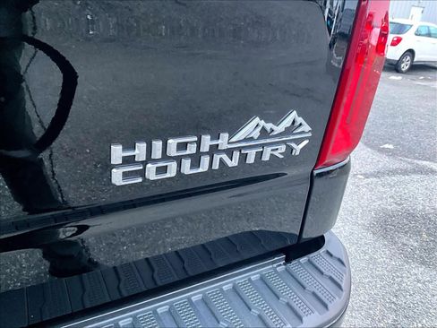 Certified 2024 Chevrolet Silverado 1500 High Country w/ High Country Premium Package image 29