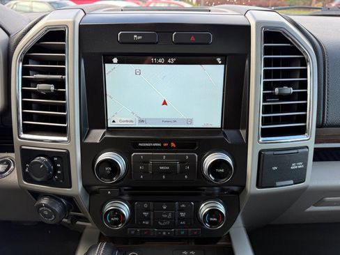 Used 2016 Ford F150 Lariat w/ Equipment Group 502A Luxury image 25