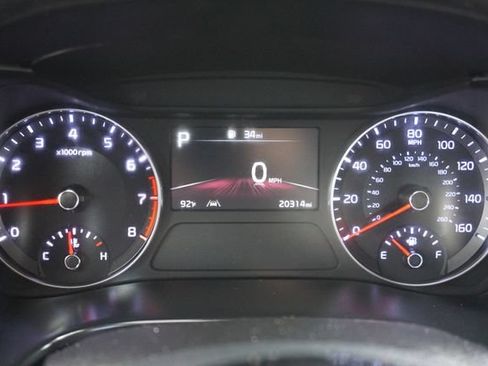 Used 2024 Kia Forte LXS FWD image 8