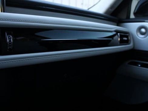 New 2026 Lincoln Aviator Reserve image 5