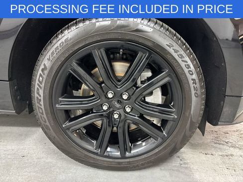 Certified 2024 Ford Edge ST-Line AWD/4WD image 2