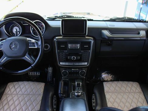 Used 2015 Mercedes-Benz G 63 AMG 4MATIC image 13