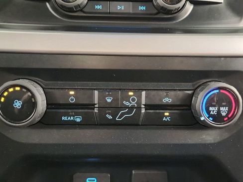 Used 2023 Ford F150 XLT image 15