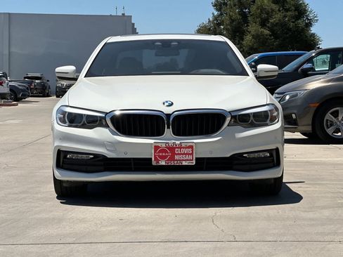 Used 2018 BMW 530i RWD image 11