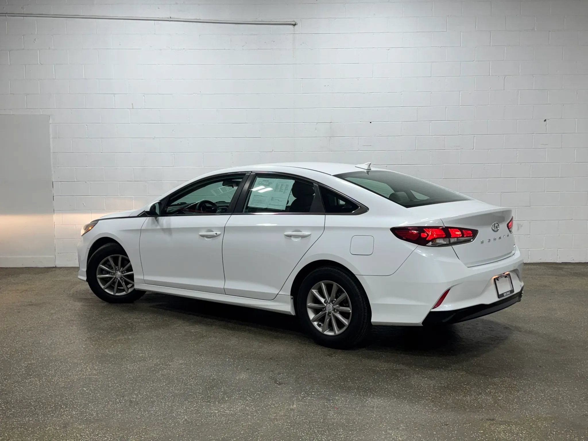 Used 2018 Hyundai Sonata ECO FWD image 5