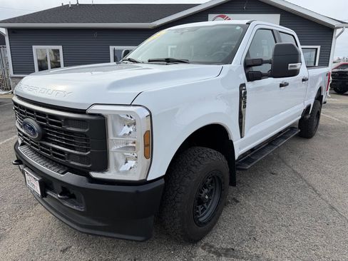 Used 2024 Ford F350 XL image 1
