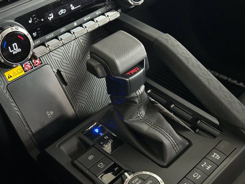 New 2025 Toyota Tacoma TRD Off-Road image 19