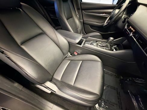Used 2019 MAZDA MAZDA3 Sedan image 15