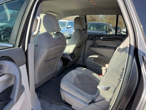 Used 2013 Buick Enclave Convenience image 11