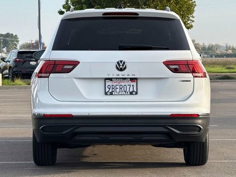 Certified 2022 Volkswagen Tiguan S image 5
