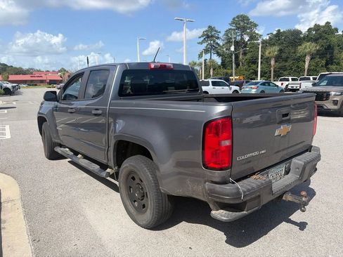 Used 2020 Chevrolet Colorado W/T w/ WT Convenience Package RWD image 6