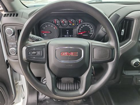 Used 2022 GMC Sierra 2500 Pro w/ Convenience Package image 23