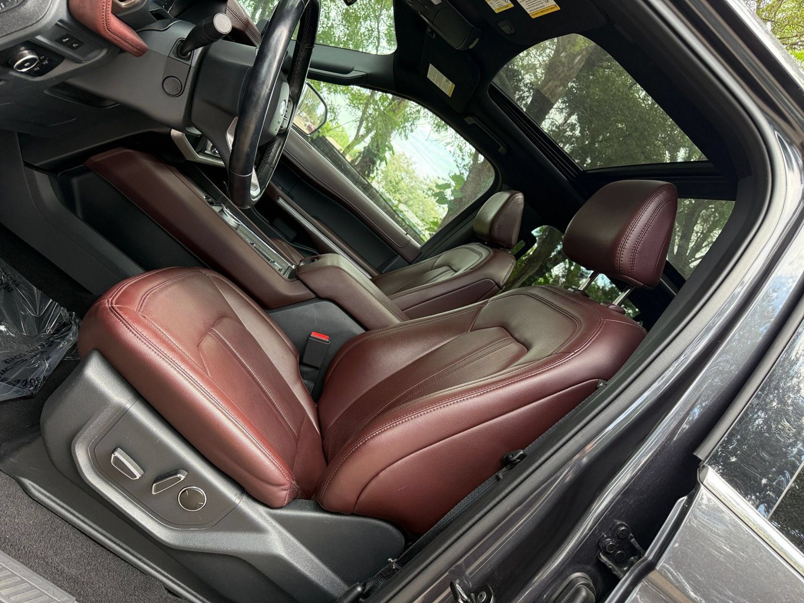 Used 2024 Ford Expedition Limited RWD image 27