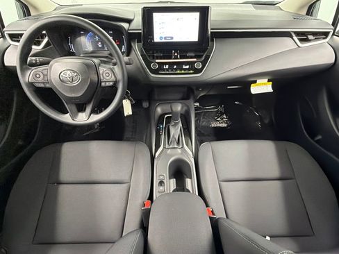 Used 2026 Toyota Corolla LE FWD image 34