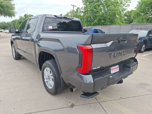 Used 2025 Toyota Tundra SR5 AWD/4WD image 4