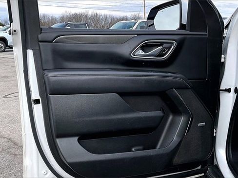 Used 2022 GMC Yukon XL AT4 w/ Max Trailering Package image 20