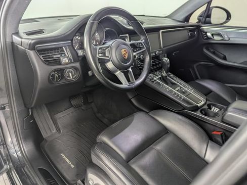 Used 2021 Porsche Macan GTS AWD/4WD image 11