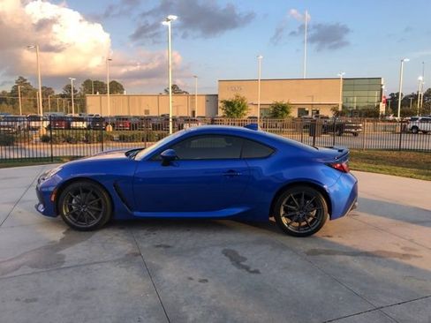 Used 2024 Subaru BRZ Limited w/ Popular Package 2 image 2