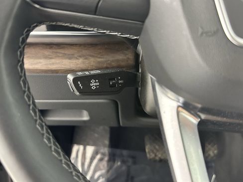 Used 2024 Audi Q8 Premium Plus w/ Premium Plus Package image 21