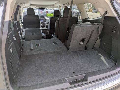 Used 2021 Subaru Ascent Touring AWD/4WD image 34