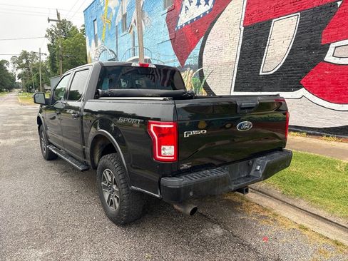 Used 2015 Ford F150 XLT w/ Equipment Group 302A Luxury AWD/4WD image 5