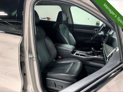 Used 2025 Kia Sorento X-Line EX AWD/4WD image 9