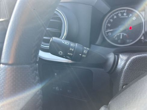 Used 2022 Toyota Tacoma SR5 w/ Technology Package image 23