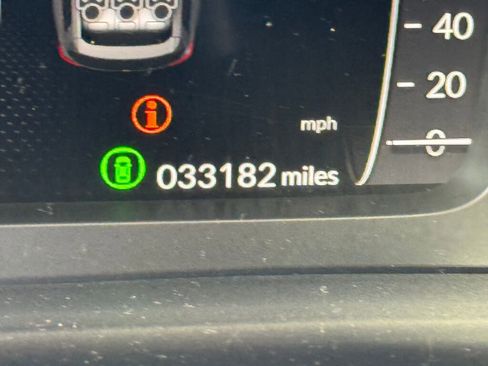 Used 2023 Honda Pilot Elite image 14