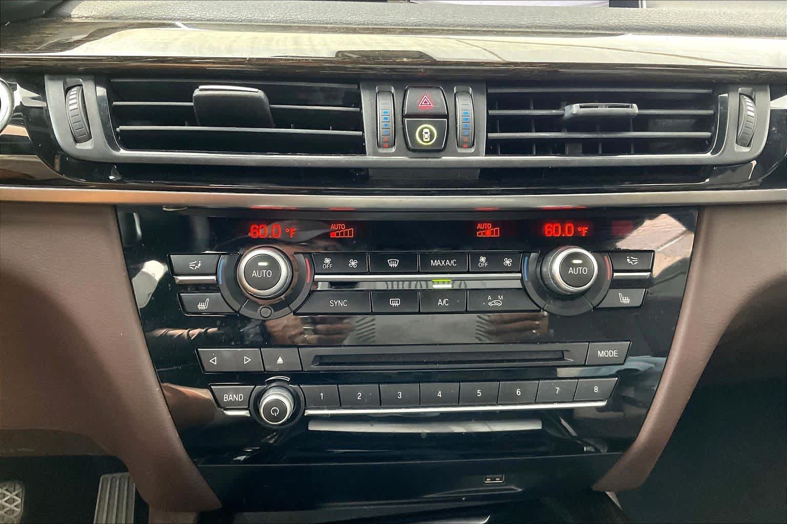 Used 2018 BMW X5 sDrive35i RWD image 14