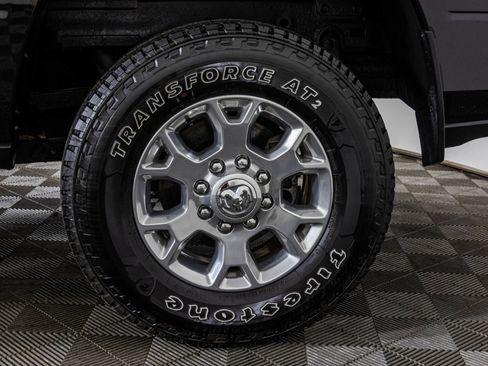 Used 2024 RAM 2500 Laramie w/ Snow Chief Group AWD/4WD image 57