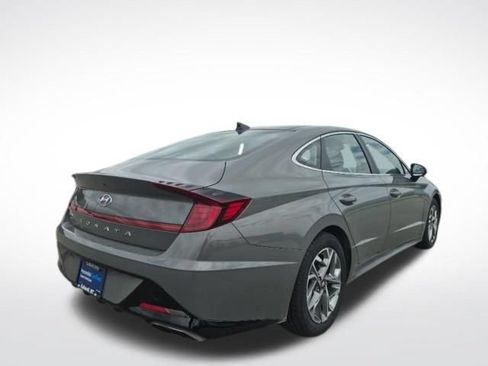 Used 2023 Hyundai Sonata SEL w/ Convenience Package FWD image 5