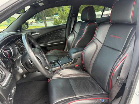 Used 2022 Dodge Charger Scat Pack RWD image 36
