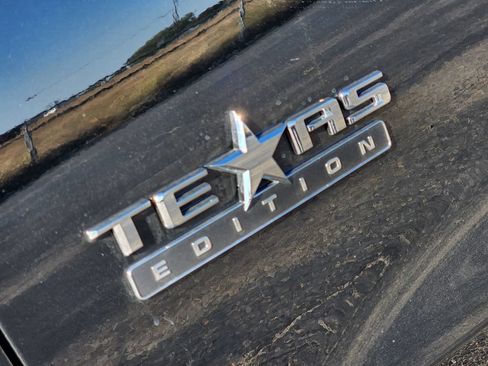 New 2026 Chevrolet Silverado 1500 LT w/ Texas Edition Plus AWD/4WD image 9