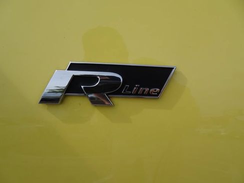 Used 2014 Volkswagen Beetle GSR FWD image 36