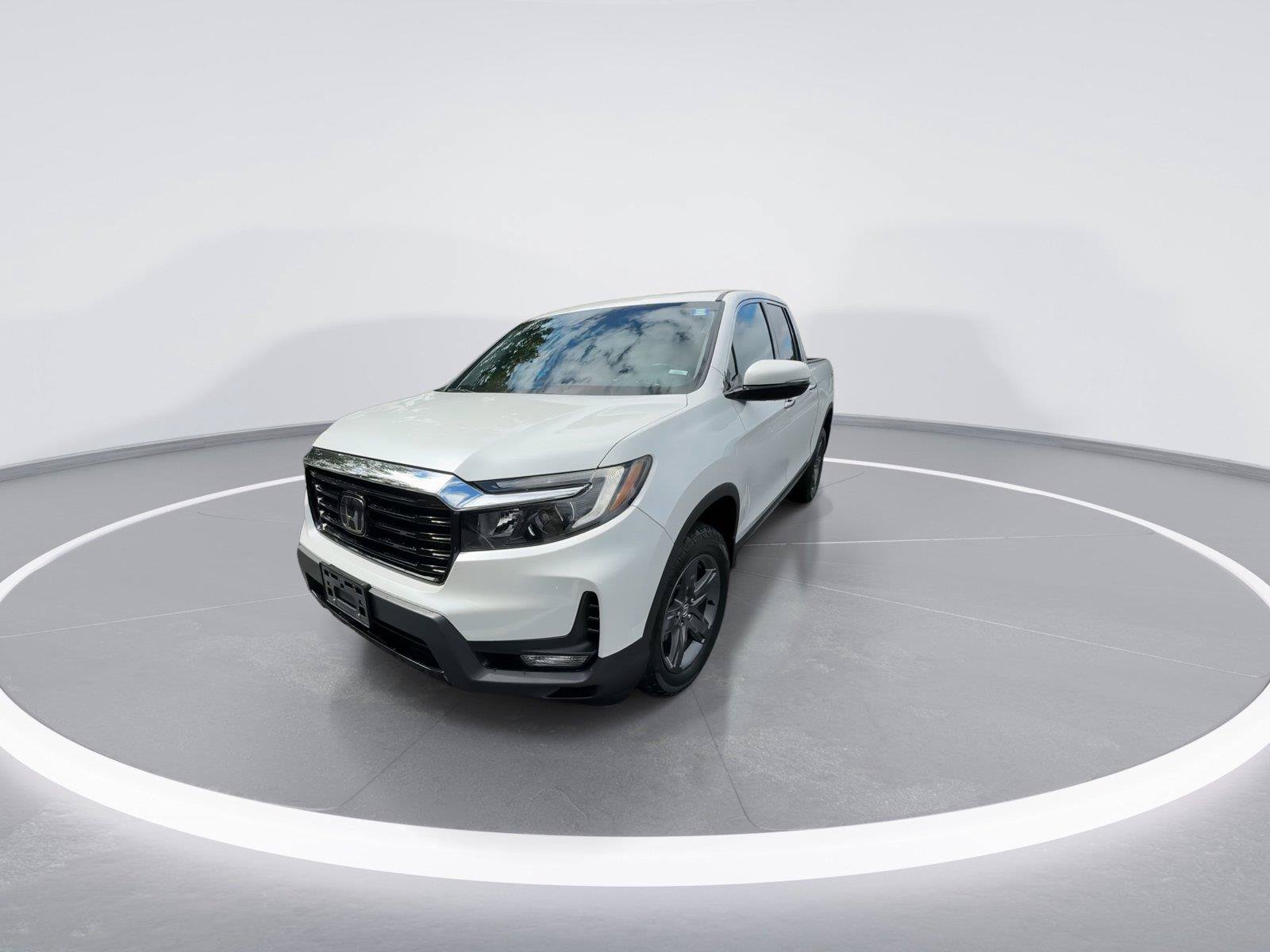 Used 2022 Honda Ridgeline RTL-E image 3
