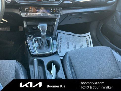 Certified 2024 Kia Seltos S image 24