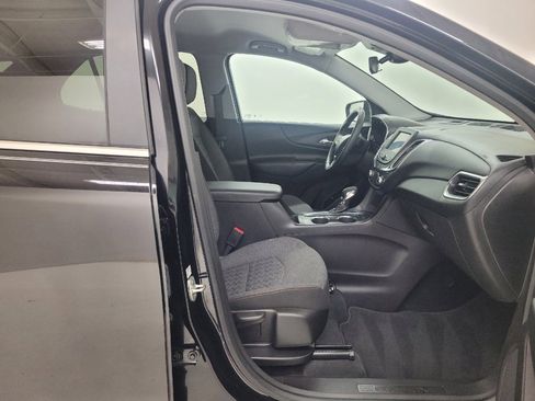 Used 2024 Chevrolet Equinox LT image 21