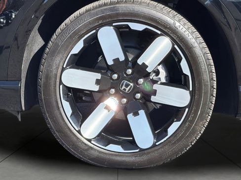 Used 2024 Honda Prologue Elite image 11