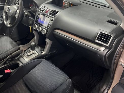 Used 2016 Subaru Forester 2.5i Premium w/ All-Weather Package AWD/4WD image 14